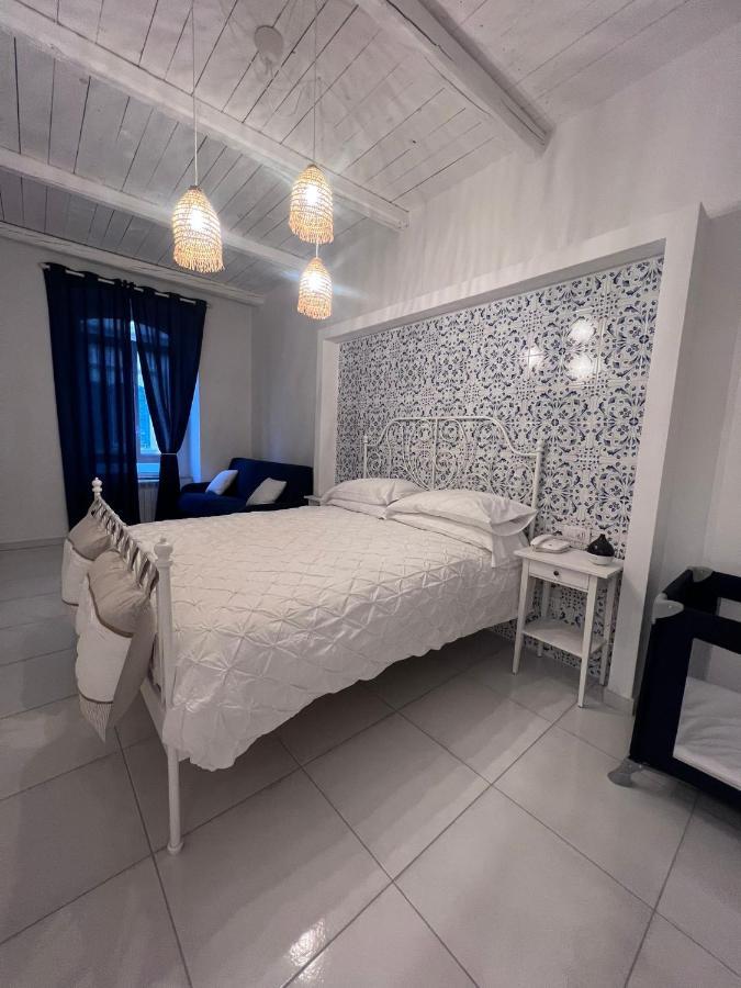 Donna Luisella B&B Naples Extérieur photo